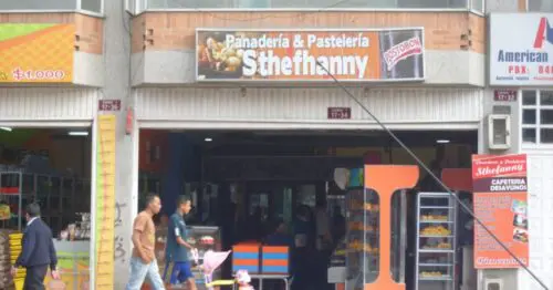 PANADERIA Y PASTELERIA STHEFHANNY PANADERIA Y PASTELERIA STHEFHANNY